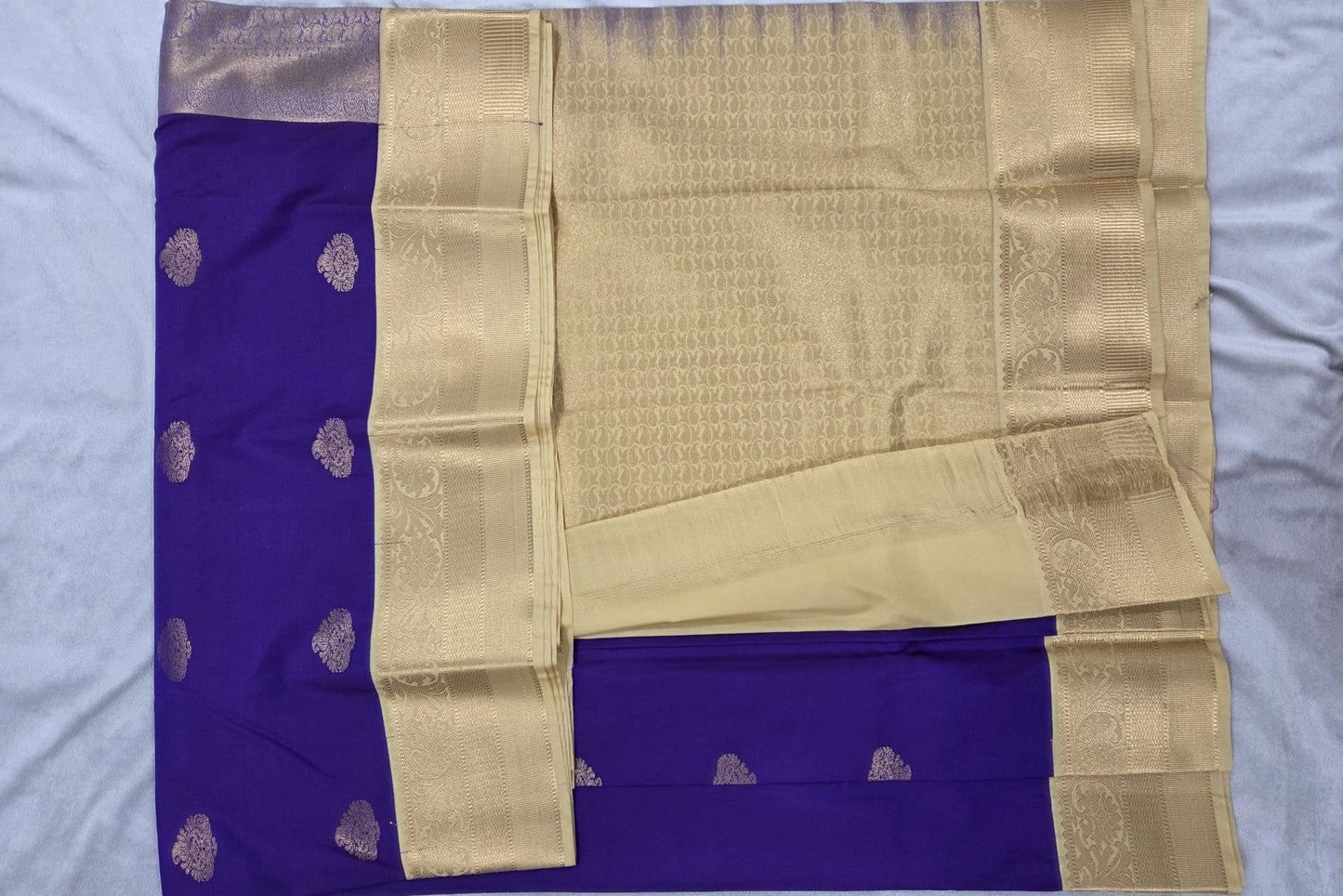 Kanchi Semi Silk with contrast border