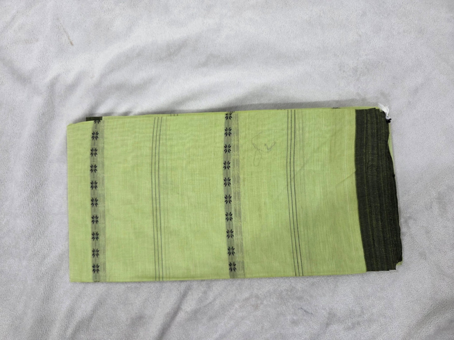 Narayanpet Cotton Saree with Horizontal Floral lines - VSL Collections