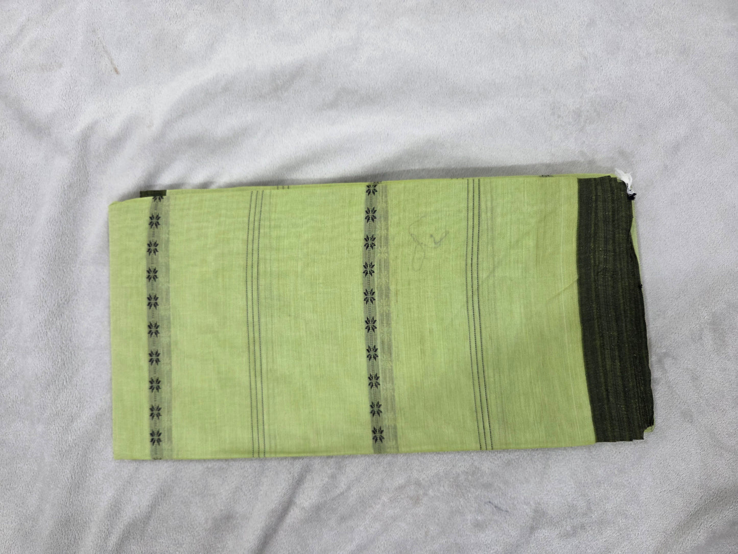 Narayanpet Saree with Horizontal Floral lines