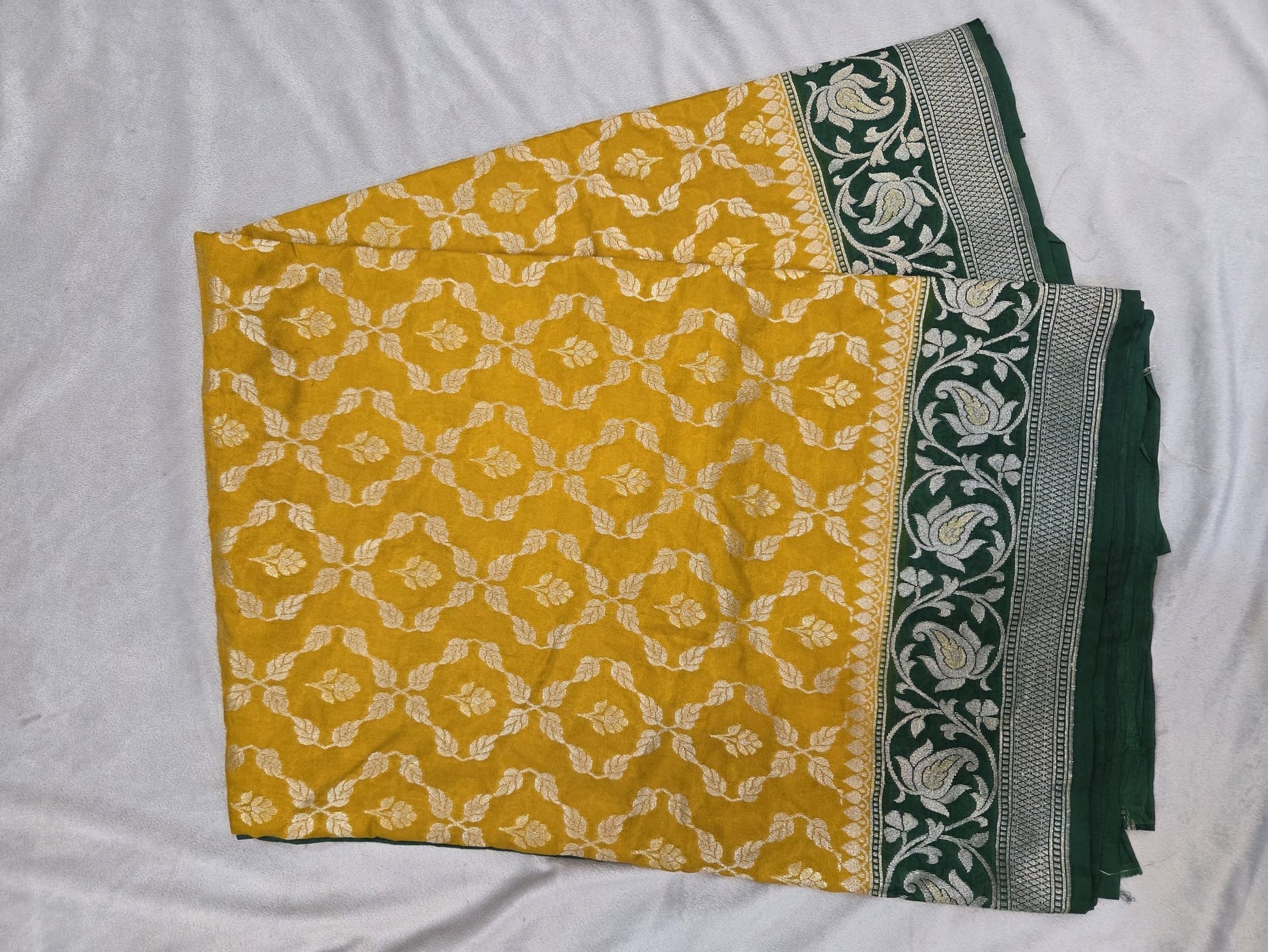 Banarasi Semi Katan - VSL Collections
