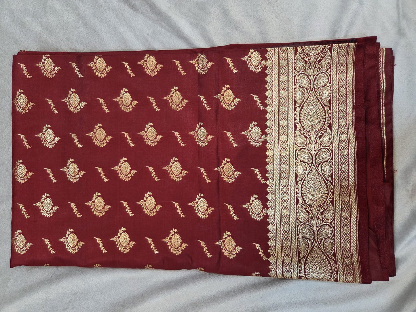 Banarasi Semi katan Silk Saree - VSL Collections