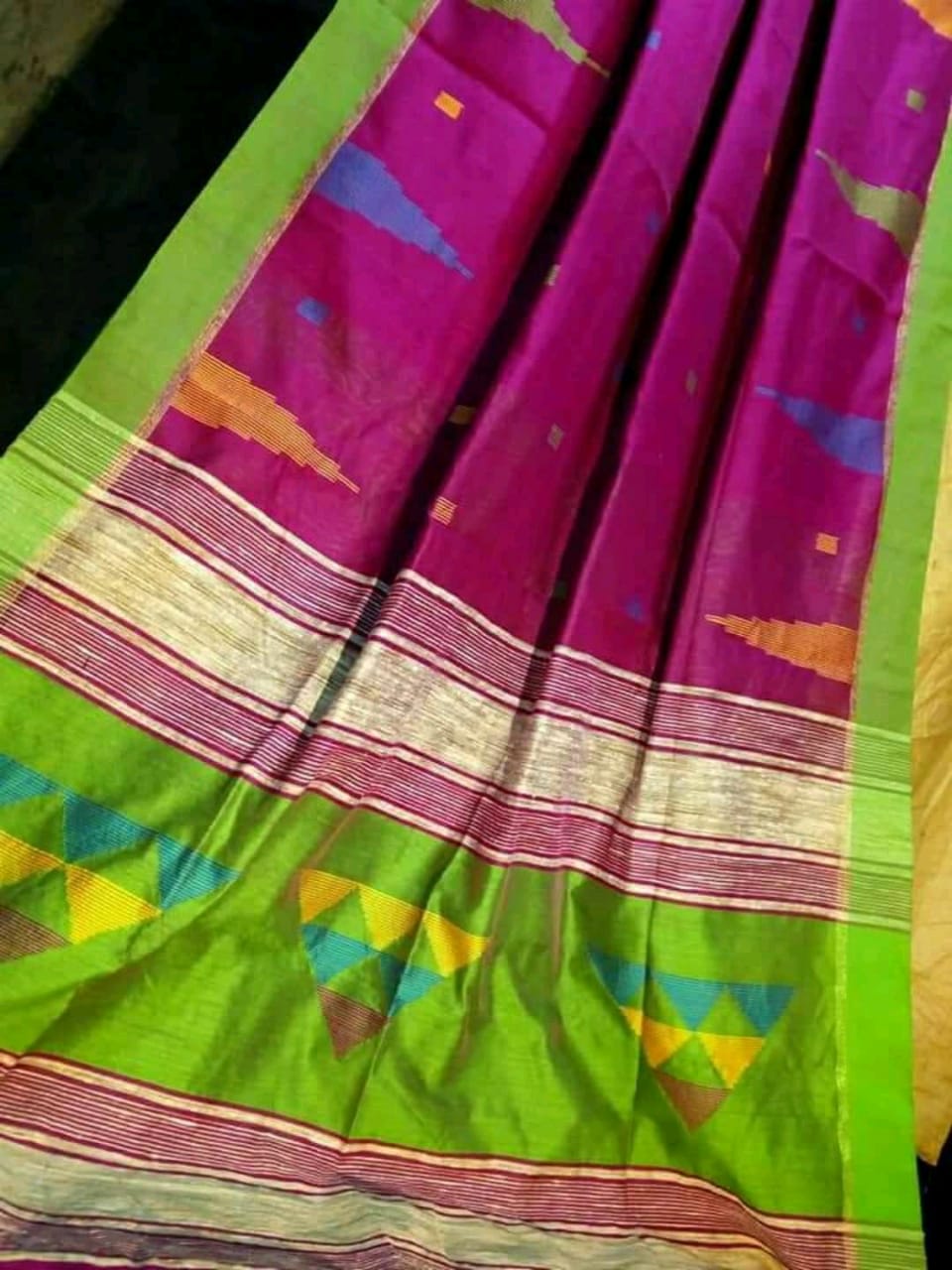 Bengal Silk Cotton Sarees with Temple Design - VSL Collections