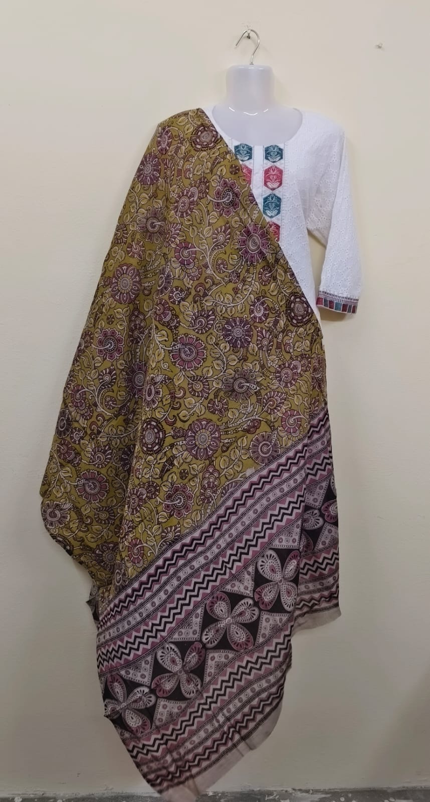 Cotton Kalamkaari Hand Printed Floral Dupattas - VSL Collections