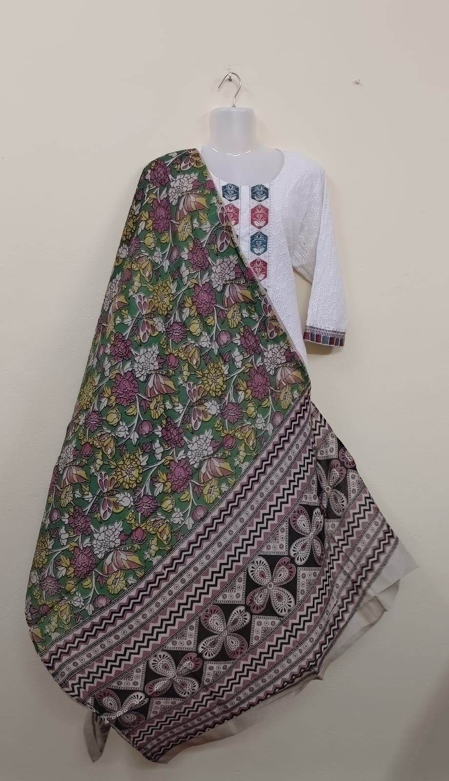 Cotton Kalamkaari Hand Printed Floral Dupattas - VSL Collections