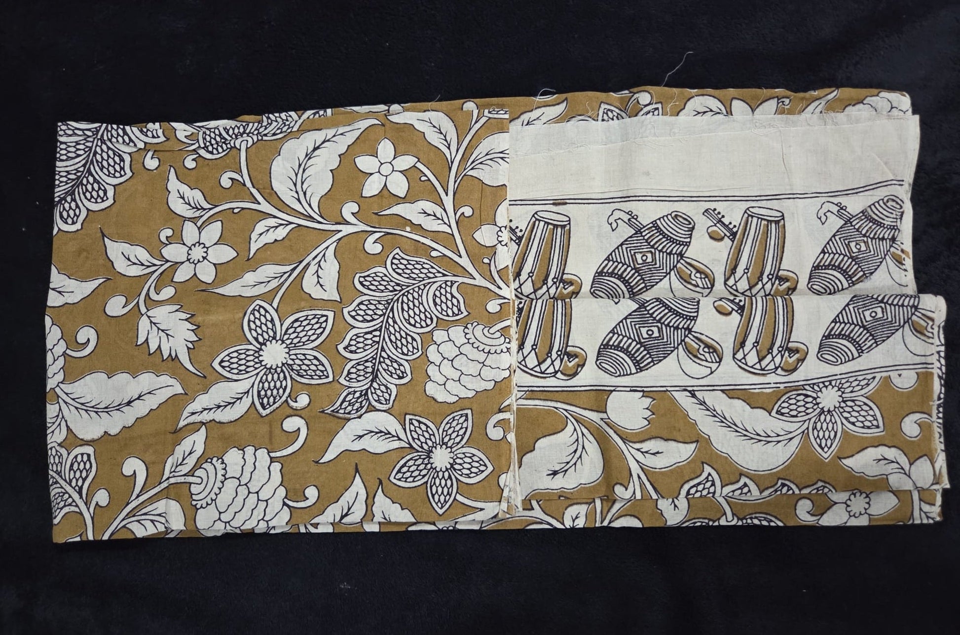 Cotton Kalamkaari Hand Printed Floral Dupattas - VSL Collections