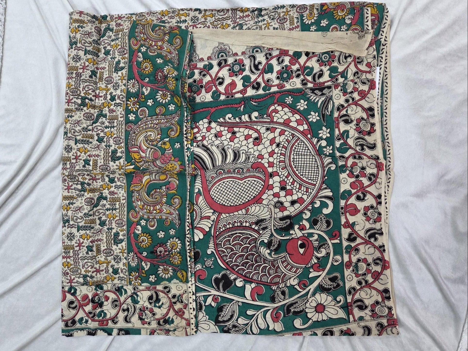 Cotton Kalamkaari Hand Printed Saree with floral and vine patterns - VSL Collections