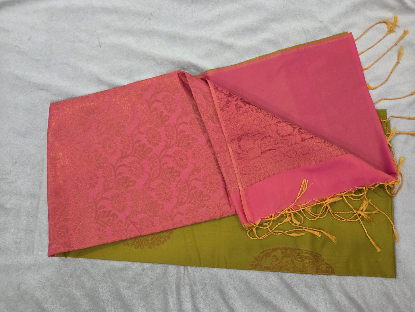 Kanchipuram Soft Silk Saree with Butti and No Border - VSL Collections