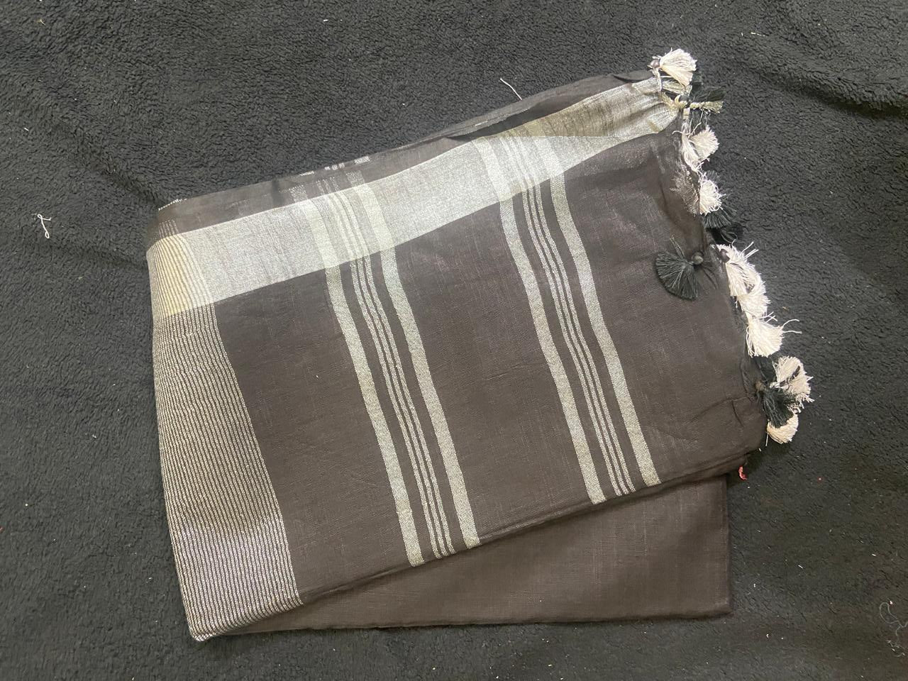 Linen Cotton Saree with Stripes & Pallu with Tassels - VSL Collections