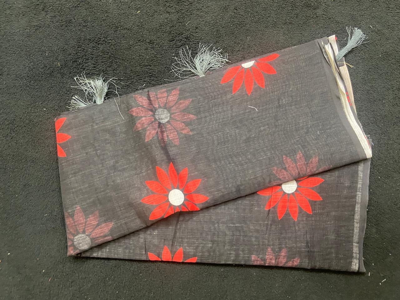 Linen Cotton Sarees with Floral Motifs - VSL Collections