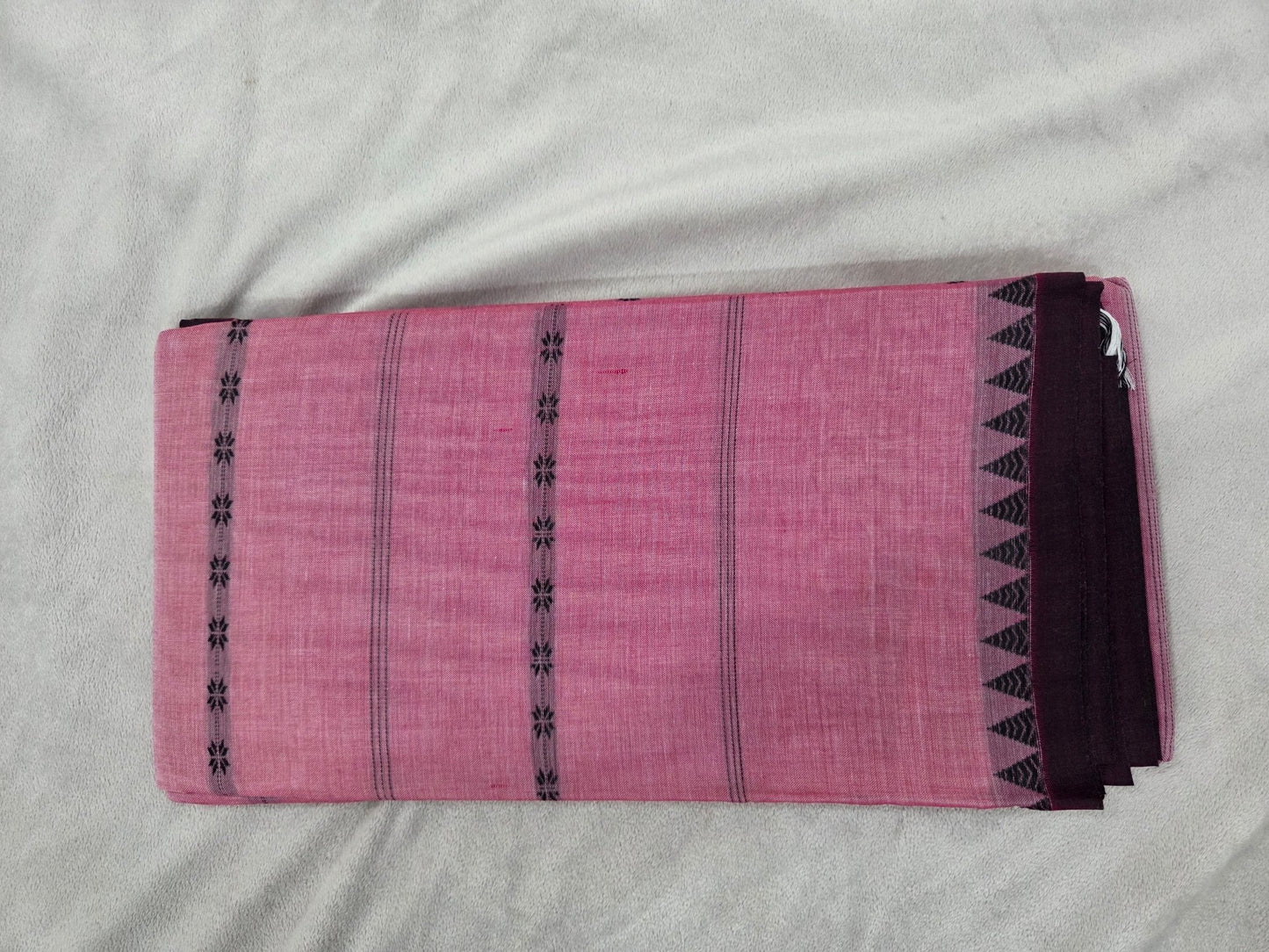 Narayanpet Cotton Saree with Horizontal Floral lines - VSL Collections