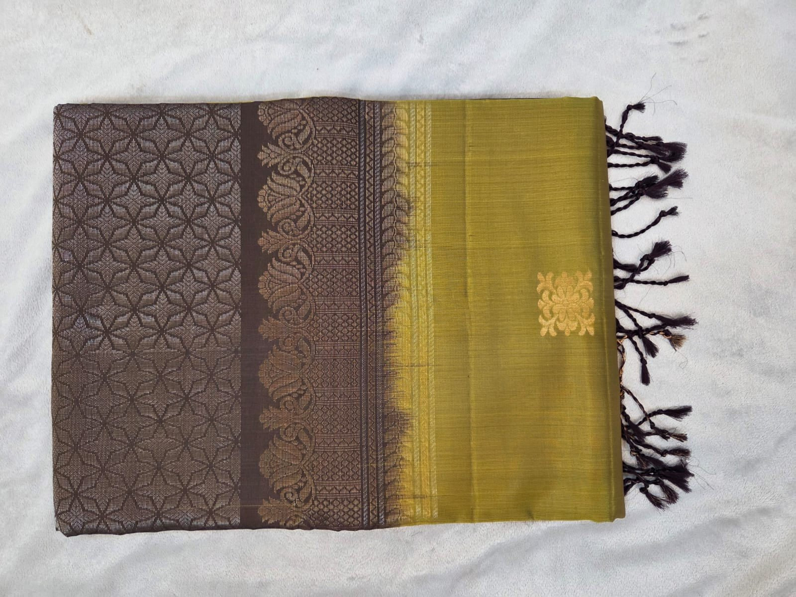 Olive Green Kanchi Handloom Soft Silk Saree - VSL Collections