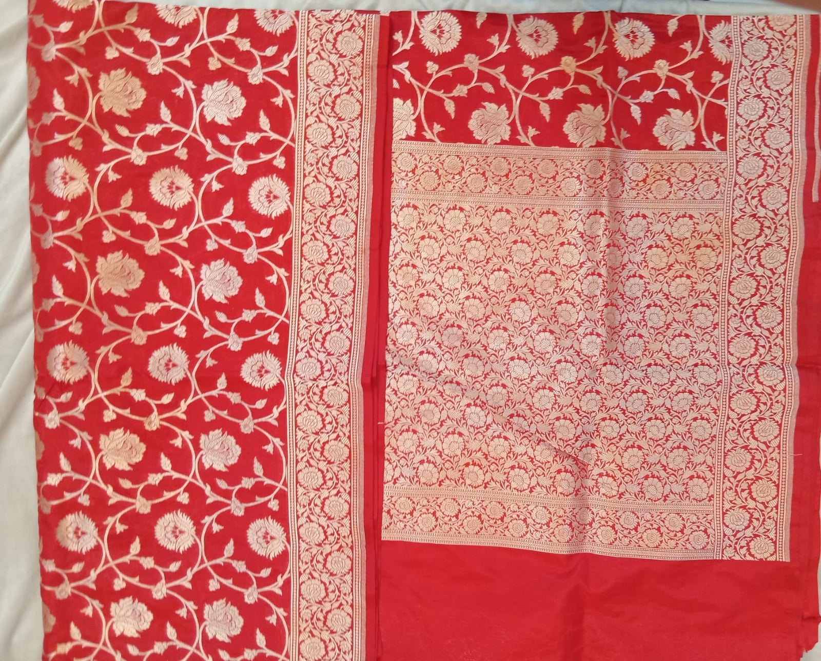 Red Banarasi Pure Katan Silk Saree - VSL Collections