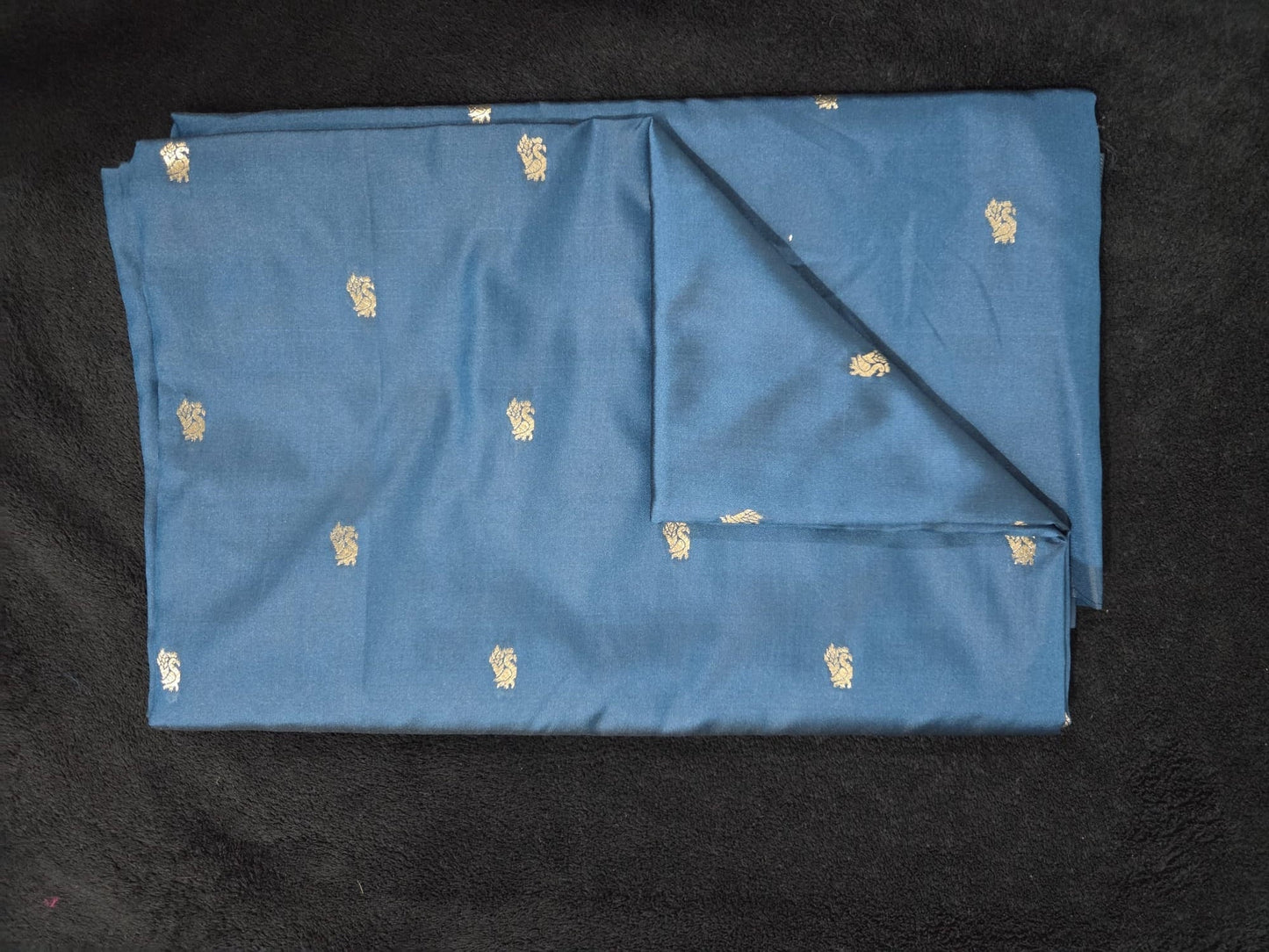 Silk Fabric with Buti - VSL Collections